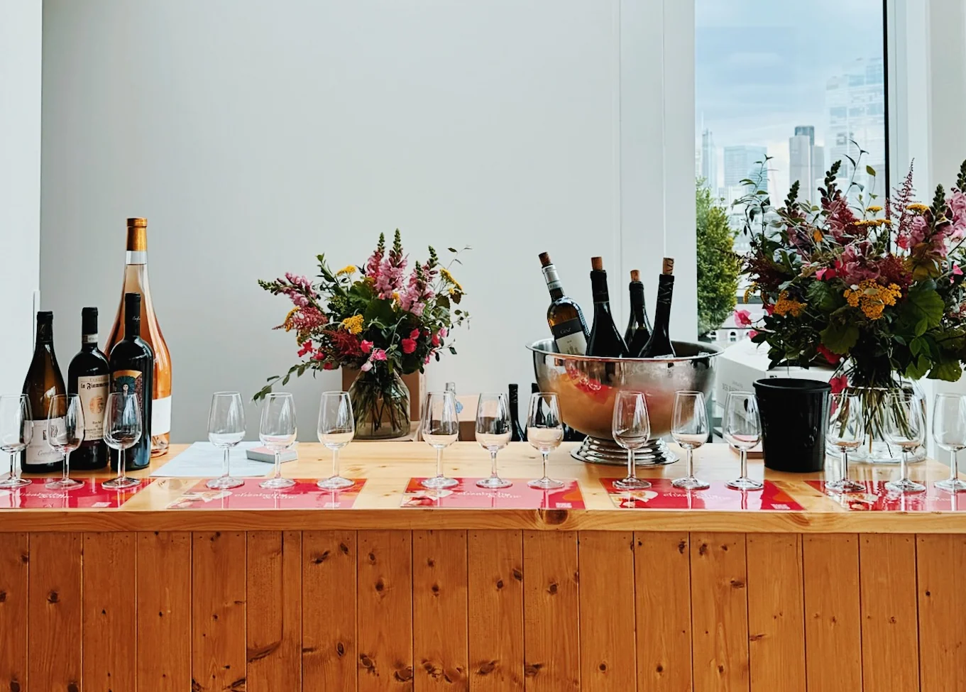 Interactive Corporate Wine tastings for Teams and Clients | Hogan Lovells: A 100+ Guest Interactive Tasting