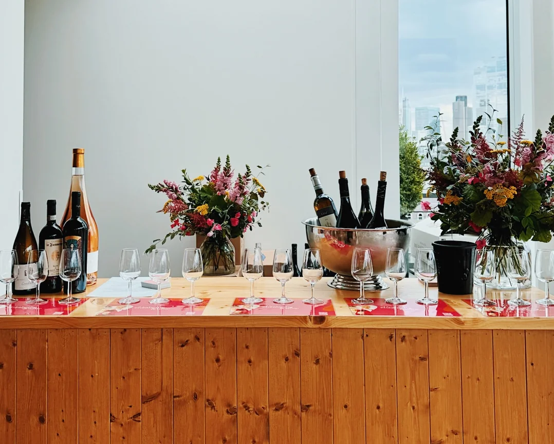 Interactive Corporate Wine tastings for Teams and Clients | Hogan Lovells: A 100+ Guest Interactive Tasting