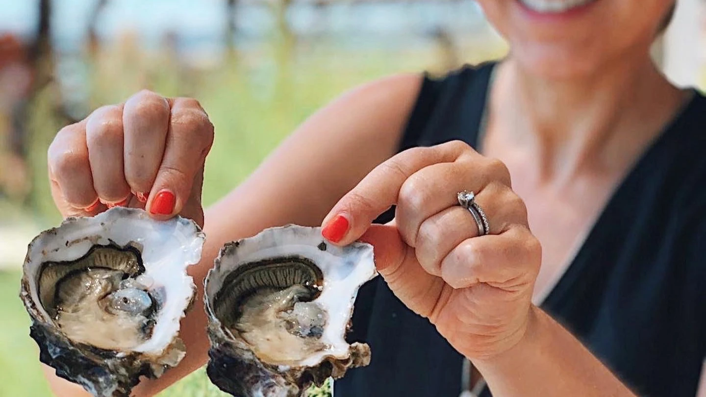 Oysters & Wine