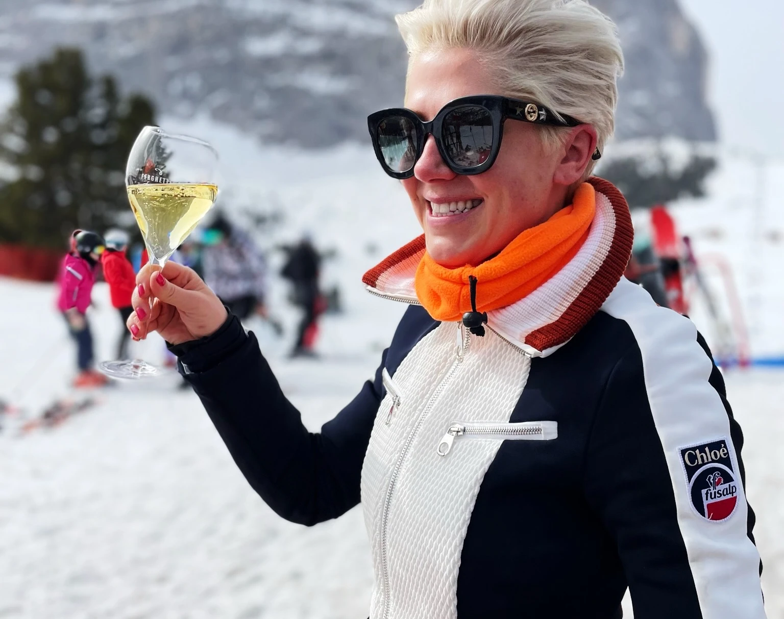How many calories are in Prosecco, and does sweetness make a difference?