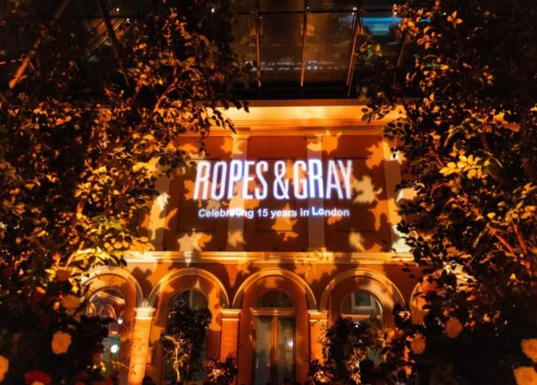 Creating Bespoke Corporate Wine Tastings: Turning Milestones into Meaningful Experiences | Ropes & Gray LLP, 15 Years in London